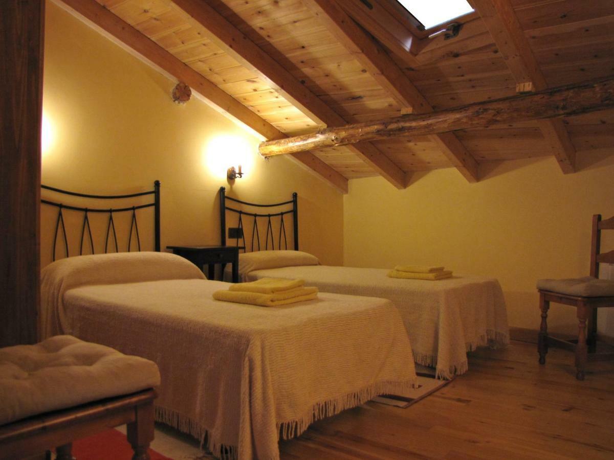 Casa Rural El Rincon De La Morana Fuente el Sauz Luaran gambar